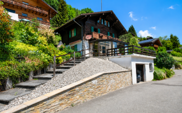 Chalet 5.5 pièces - image - 2