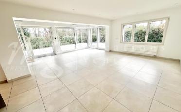 Single house 10 rooms - image - 6