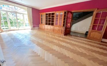 Single house 15 rooms - image - 7