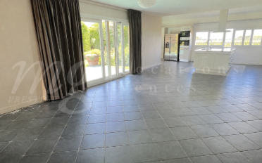 Single house 7 rooms - image - 3