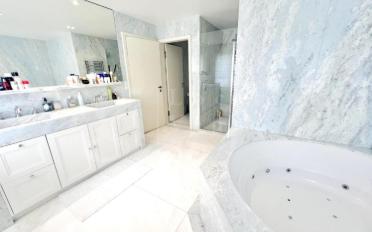 Apartment 6 rooms - image - 8