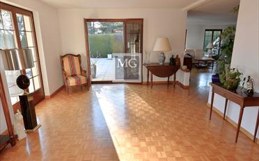 Villa 6.5 pièces - image - 4
