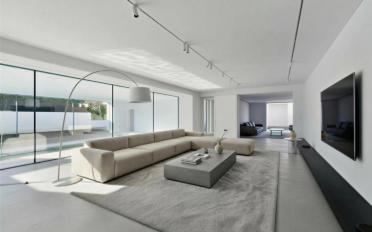 Maison 10.5 pièces - image - 1