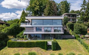 Einfamilienhaus 7.5 Zimmer - image - 1