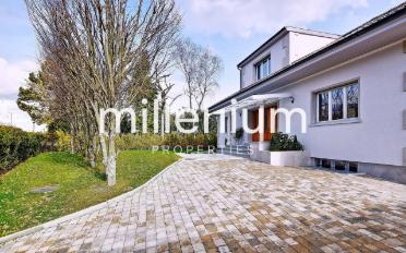 Maison 8 pièces - image - 2