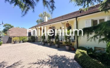 Maison 14 pièces - image - 1