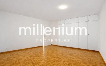 Apartment 7 rooms - image - 7