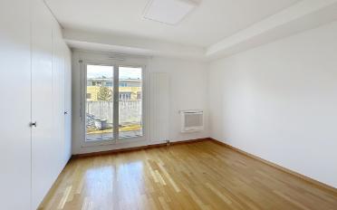 Apartment 6 rooms - image - 7