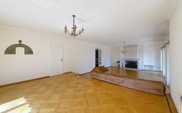 Single house 9 rooms - image - 3