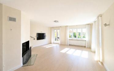 Single house 8 rooms - image - 7