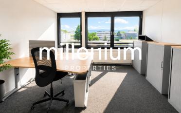 Office - image - 4