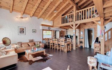 Chalet 7.5 pièces - image - 4