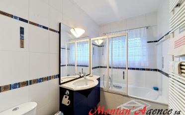 Chalet 6.6 pièces - image - 4