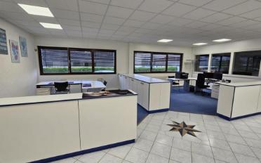 Office - image - 1