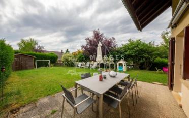 Bifamiliar house 5.5 rooms - image - 1