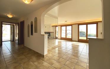 Villa - image - 5