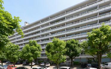 offener Parkplatz ein Zimmer - image - 1