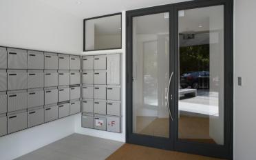 Apartment 4 rooms - image - 3