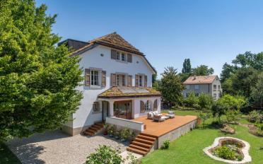 Single house 12 rooms - image - 1