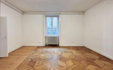 Office - image - 4