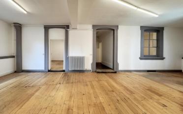 Office - image - 1