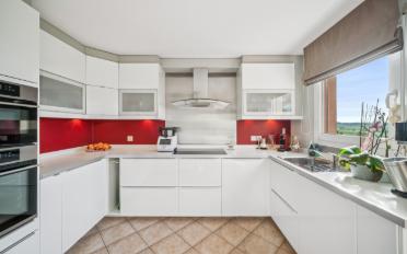 Einfamilienhaus 4.5 Zimmer - image - 2