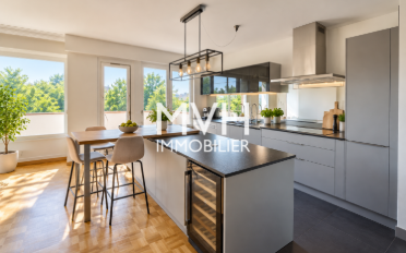 Furnished flat 5.5 rooms - image - 1