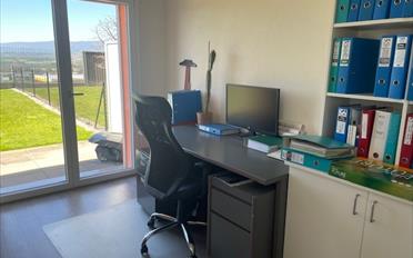 Office - image - 8