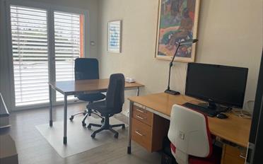 Office - image - 5