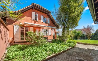 Villa 5.5 Zimmer - image - 1