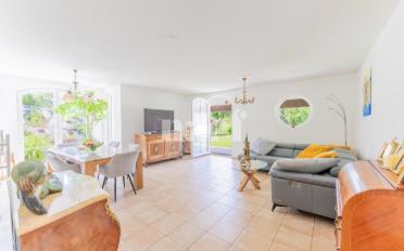 Villa 8.5 pièces - image - 3