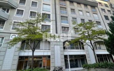 Place couverte - image - 1