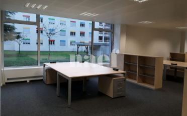 Office - image - 6