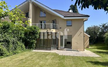 Maison contiguë 8 pièces - image - 6