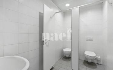 Office - image - 10