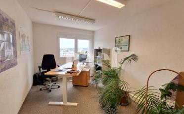 Office - image - 5