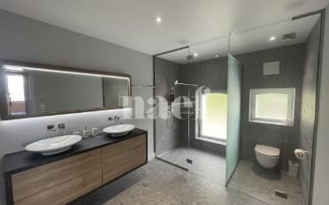 Single house 8 rooms - image - 12
