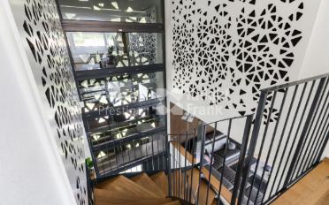 Villa 7.5 Zimmer - image - 9