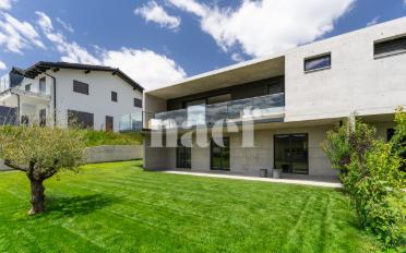 Bifamiliar house 4.5 rooms - image - 1