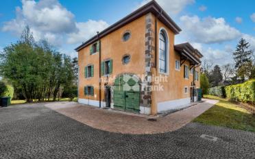 Maison 10 pièces - image - 4