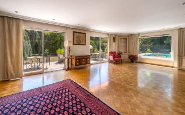 Villa 8 pièces - image - 2