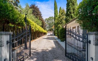 Villa 8 pièces - image - 11