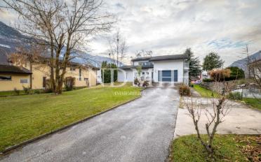 Single house 9 rooms - image - 12