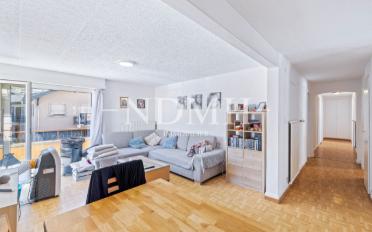 Residential building - image - 1