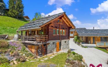 Chalet 4.5 pièces - image - 1