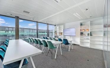 Office - image - 1