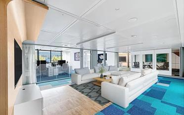 Office - image - 6