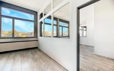 Office - image - 10