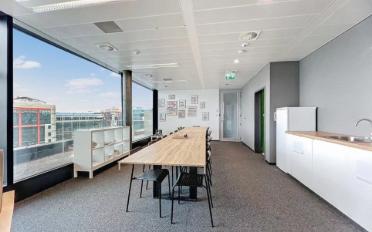 Office - image - 1