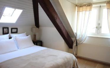 Furnished flat 4 rooms - image - 4